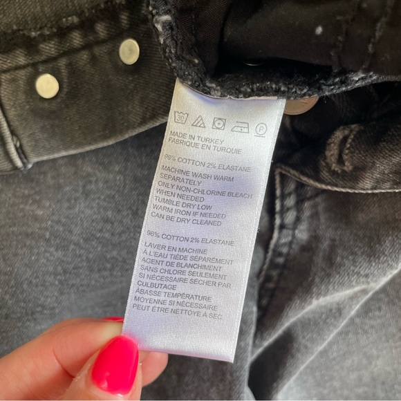 Urban Outfitters BDG Girlfriend High Rise Button Fly Jeans - Picture 9 of 12